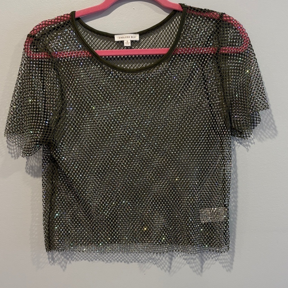 Sparkling hunter green Mesh Crop Top - Picture 3 of 5